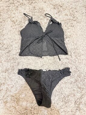 Unique Black Bikini Top in Size L